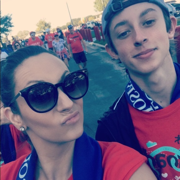 MakeupMegan - Picture 8 of 8